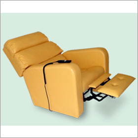 super deluxe reclinable armchair
